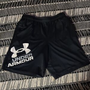 Under Armour Men's Black Athletic Shorts